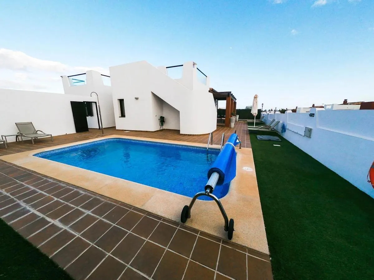 Villa James Caleta De Fuste 0*,  Spain